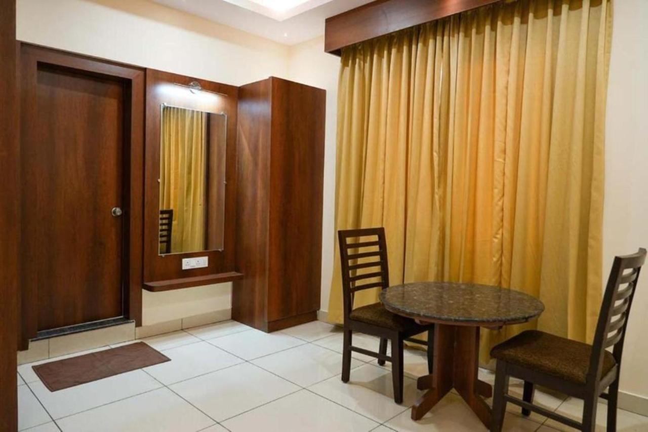 Sri Krishna Inn - Kempegowda Airport Bangalore Devanahalli Zewnętrze zdjęcie