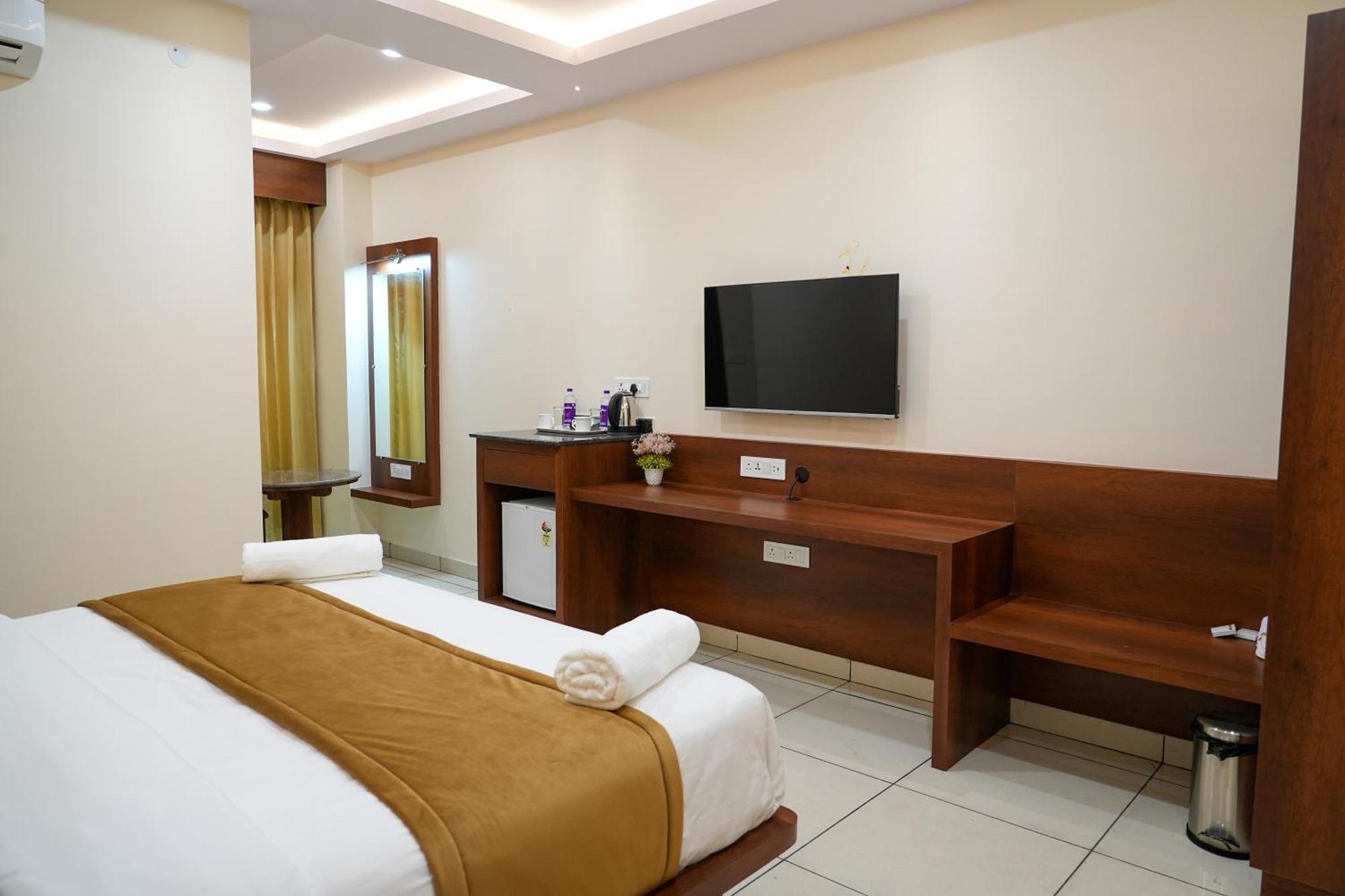 Sri Krishna Inn - Kempegowda Airport Bangalore Devanahalli Zewnętrze zdjęcie